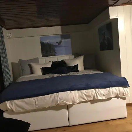 Chalet Mirandum شاليه *