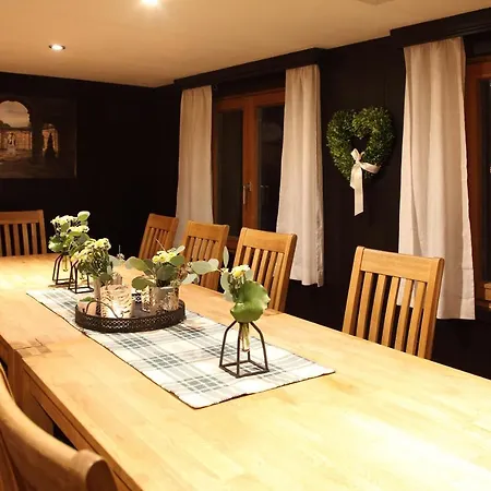 Chalet Mirandum شاليه